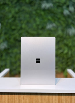 Surface Laptop 4 Ultra Slim Ryzen 5 Ram 16GB Storage 256GB 13.5" QHD Touchscreen silver