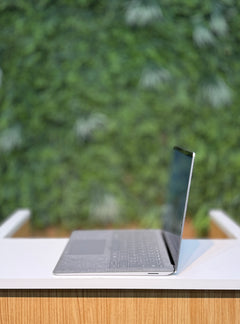 Surface Laptop 4 Ultra Slim Ryzen 5 Ram 16GB Storage 256GB 13.5" QHD Touchscreen silver
